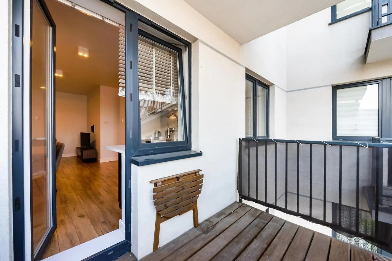 West Warsaw Contemporary Apartment